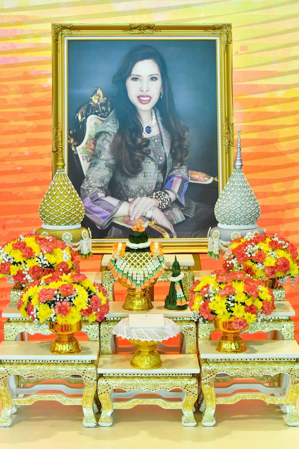 สมเด็จพระเจ้าน้องนางเธอ เจ้าฟ้าจุฬาภรณวลัยลักษณ์ อัครราชกุมารี กรมพระศรีสวางควัฒน วรขัตติยราชนารี พระราชทาน ส.ค.ส. แก่ผู้บริหารกรมชลประทาน เนื่องในวารดิถีขึ้นปีใหม่ พุทธศักราช 2569