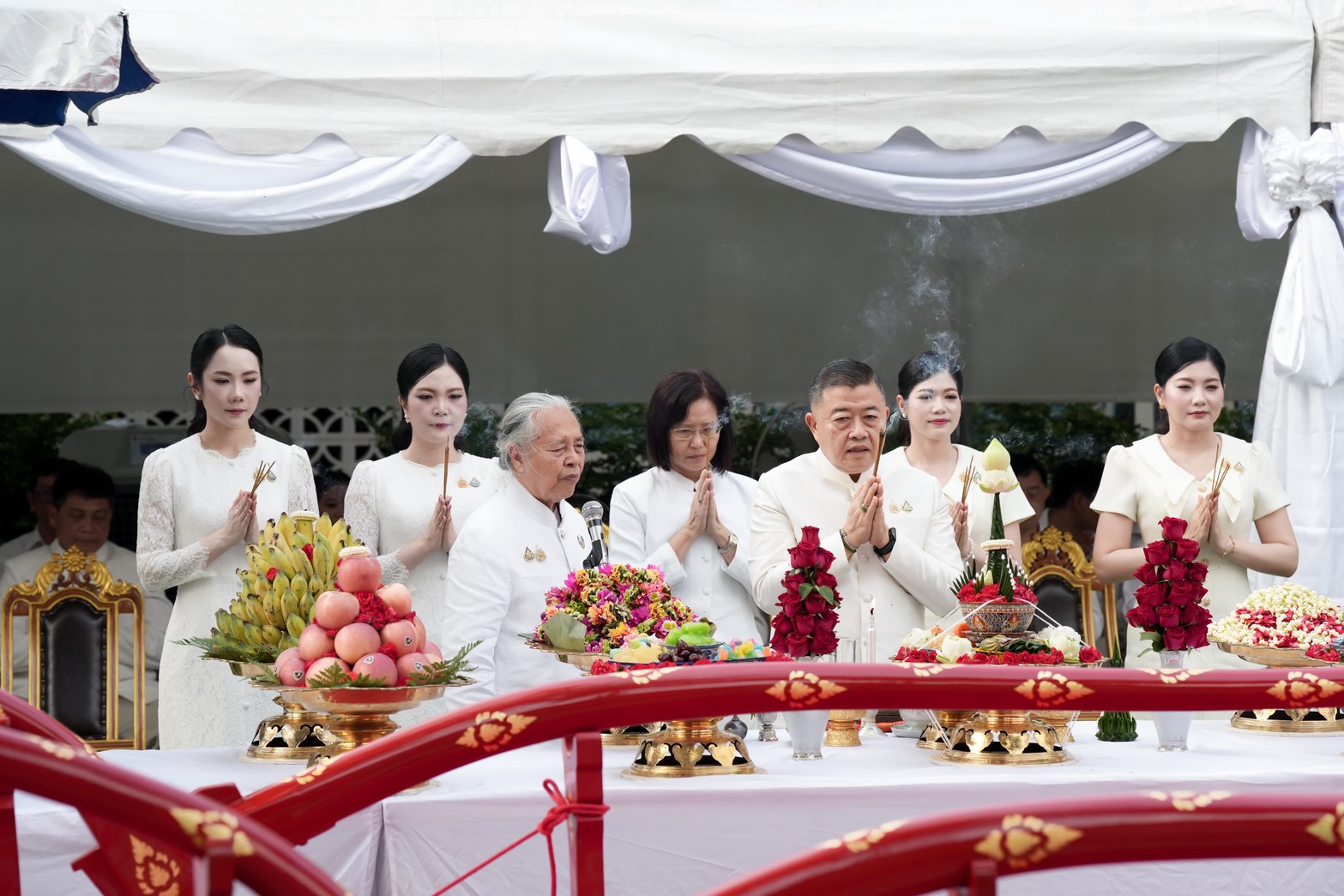 กรมชลฯ ร่วมพิธีบวงสรวงคันไถ เตรียมความพร้อมพระราชพิธีพืชมงคลฯ ปี 2569