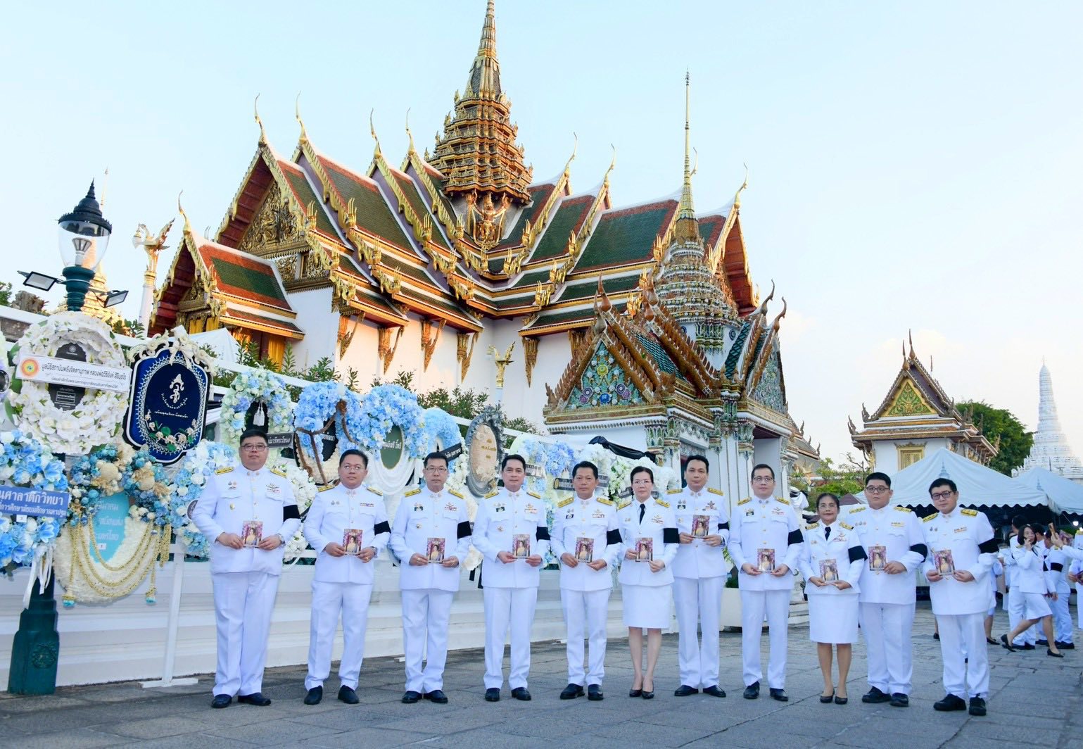 กรมชลฯ ร่วมเฝ้า ฯ ในพระพิธีธรรมสวดพระอภิธรรมพระบรมศพ สมเด็จพระนางเจ้าสิริกิติ์ พระบรมราชินีนาถ พระบรมราชชนนีพันปีหลวง