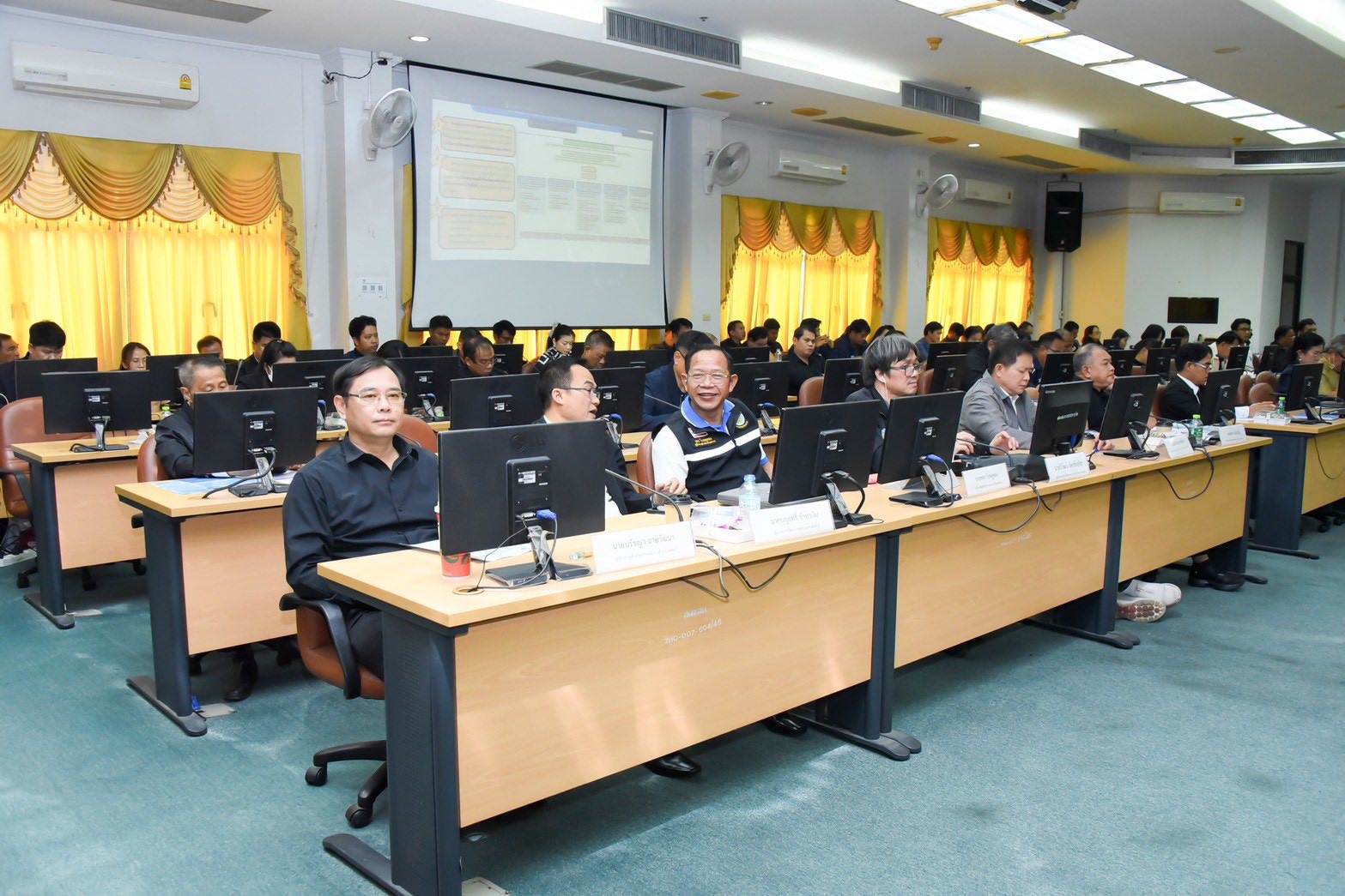 ประชาชนมีส่วนร่วม!  กรมชลฯ กางแนวทางปรับปรุงโครงการส่งน้ำมหาราช–บางบาล พร้อมเปิดเวทีรับฟังเสียงประชาชน