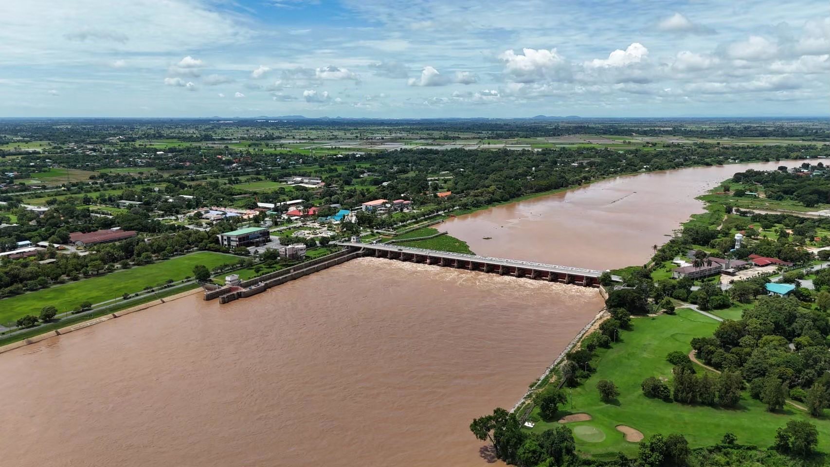 ฝนตกตอนบนอีกระลอก เขื่อนเจ้าพระยา หน่วงน้ำเหนือเขื่อน ลดผลกระทบด้านท้าย