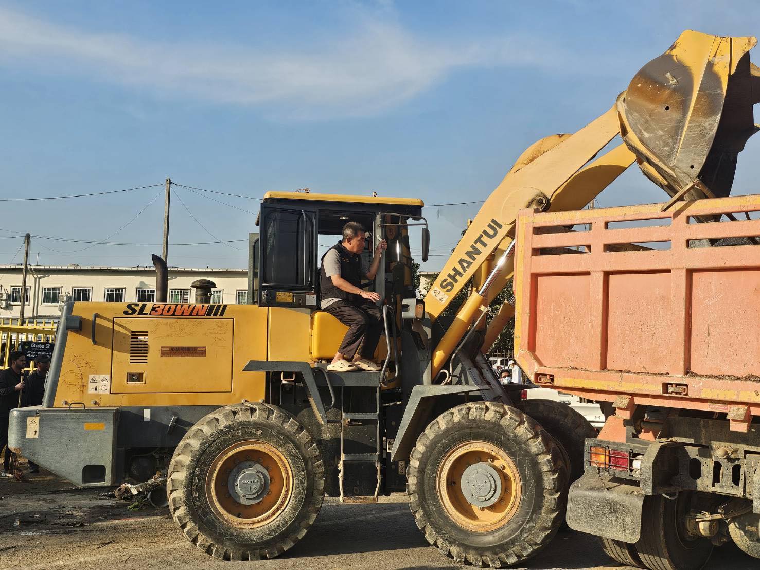 587756218 1260461606128441 6198769293780314669 n