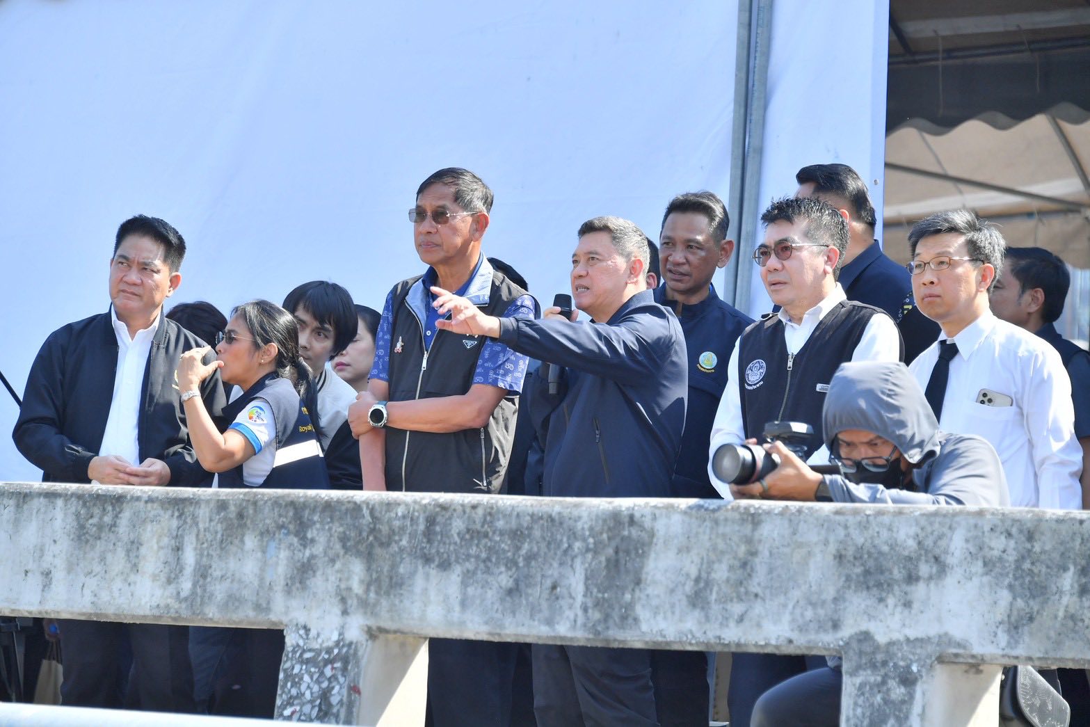 กรมชลประทานผนึกกำลังจังหวัดปทุมธานี นำนวัตกรรม สวพ.62 (ชป.1) แก้ปัญหาผักตบชวา ฟื้นฟูแหล่งน้ำอย่างยั่งยืน