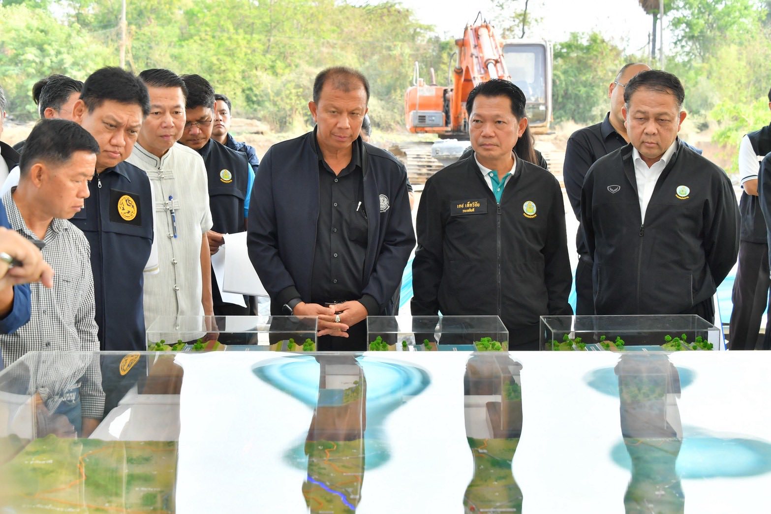 กรมชลประทาน ผนึกกำลัง สทนช. - เวิลด์แบงก์ - ADB รุดลงพื้นที่ "ชัยนาท-อยุธยา" เร่งเครื่องบิ๊กโปรเจกต์ "คลองระบายน้ำหลาก ชัยนาท–ป่าสัก–อ่าวไทย" มุ่งแก้ท่วม-แล้ง ยั่งยืน